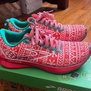 Brooks Christmas sneakers